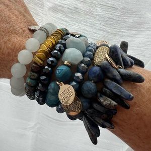Kinsley Armelle Bracelet Stack